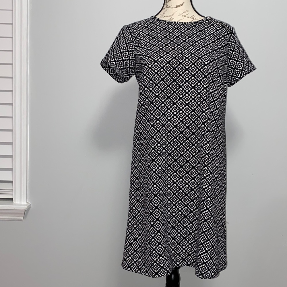 Sami and Jo black and white dress. New with tag.